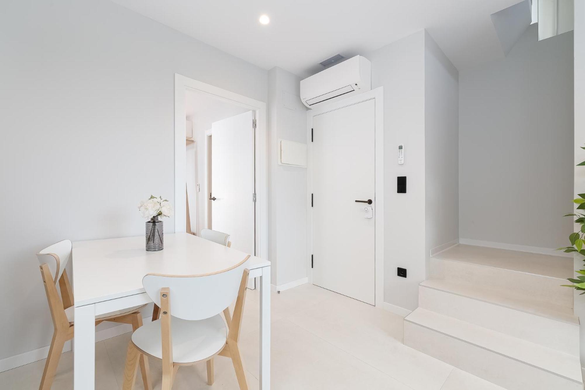 Elegante Y Luminoso En - Apto 6 By Apartment